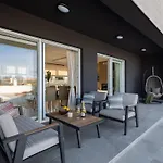 In Strandnaehe- Pool- Kinderspielplatz By Interhome Privlaka (Zadar)