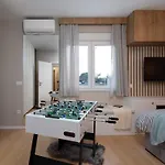 بيت للعطل In Strandnaehe- Pool- Kinderspielplatz By Interhome *